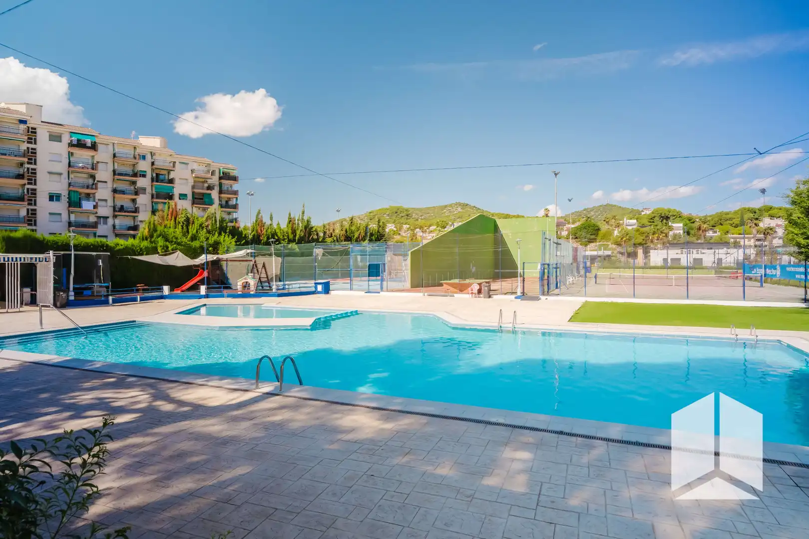 Piso con piscina en venta en Passeig Marítim de Sant Joan de Déu, imagen 35