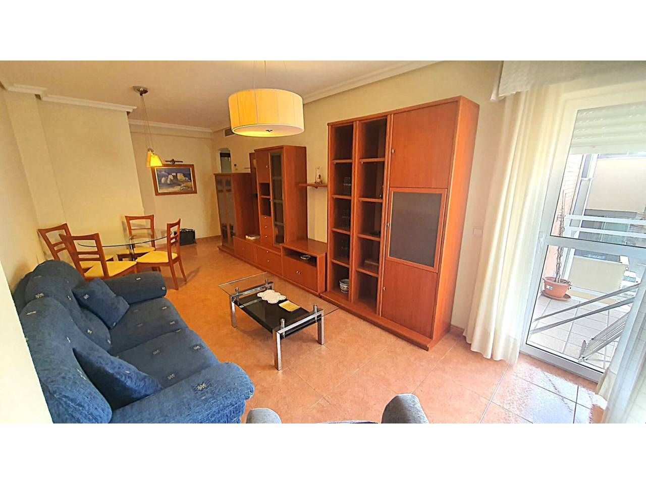 Sala d'estar de Pis de lloguer en  Almería Capital amb Aire condicionat, Moblat i Balcó