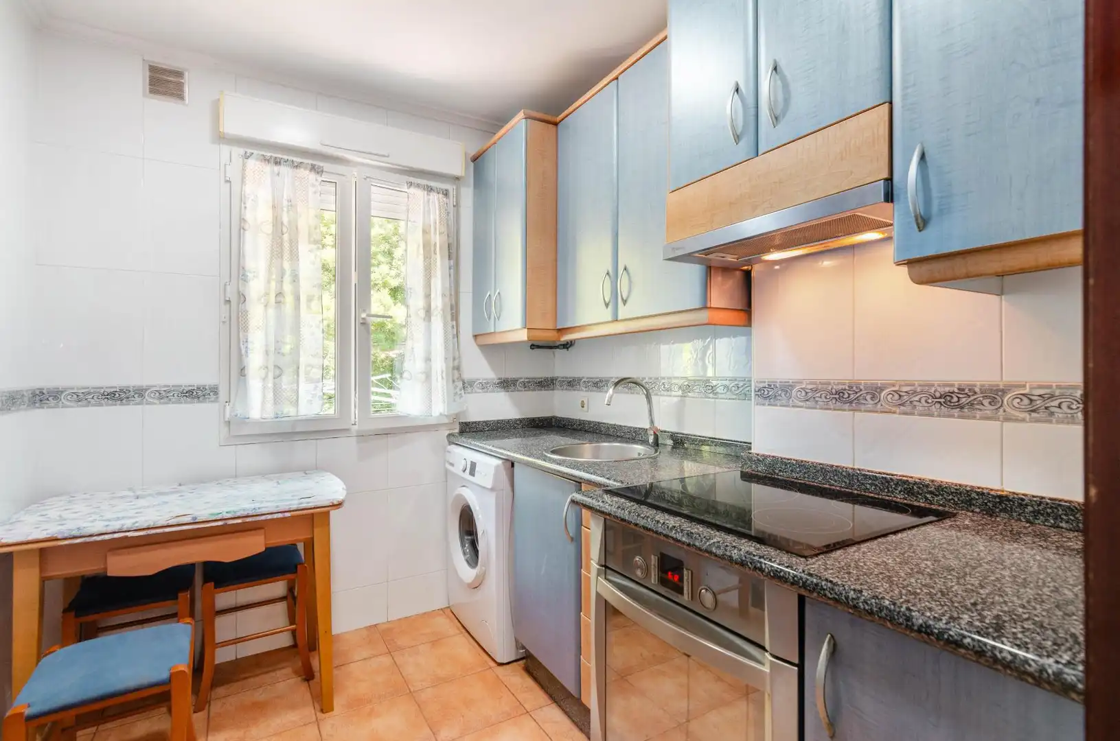 Cocina de Piso en venta en Mieres (Asturias)