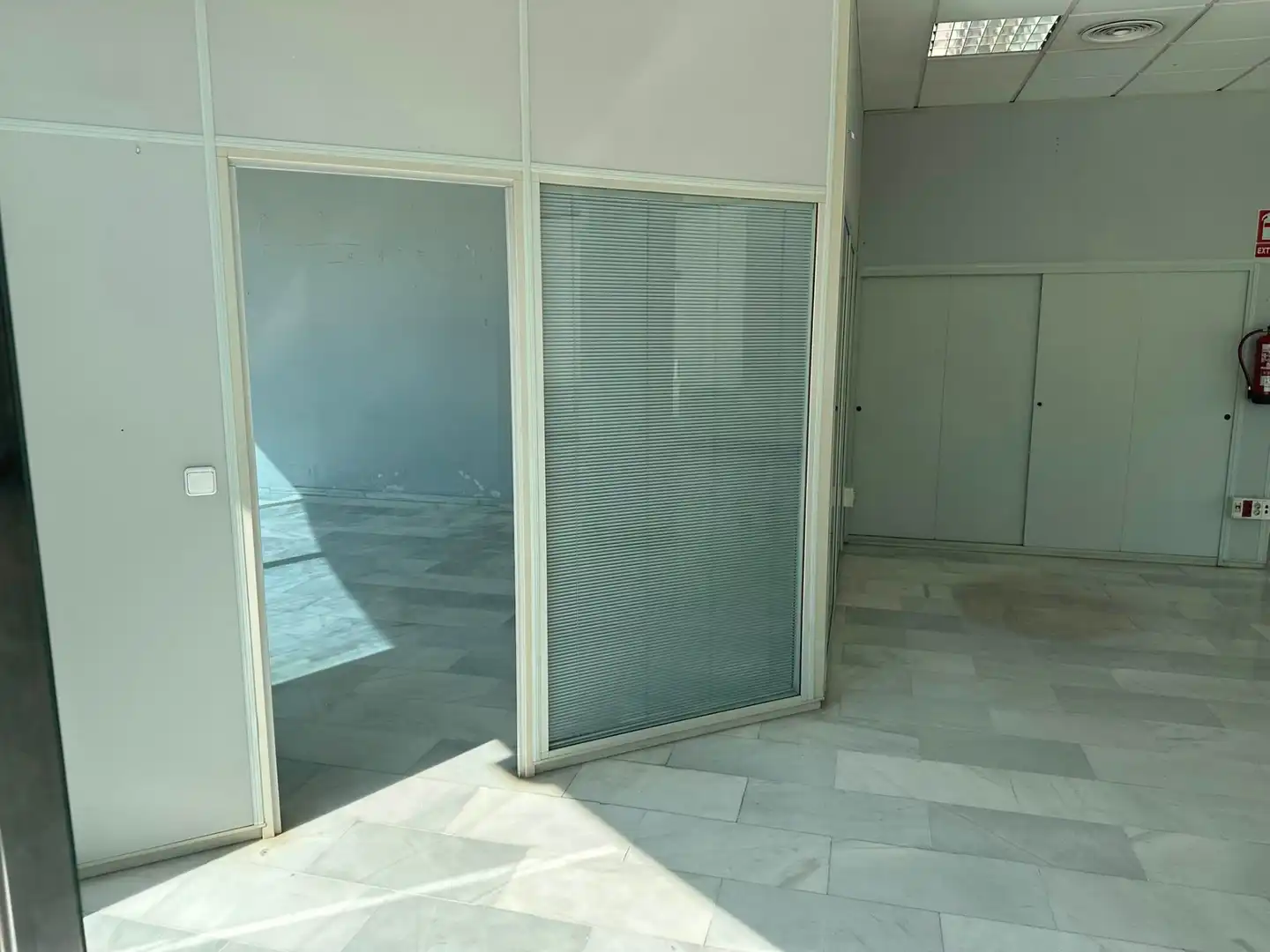 Local de alquiler en Mairena del Aljarafe con Aire acondicionado y Calefacción