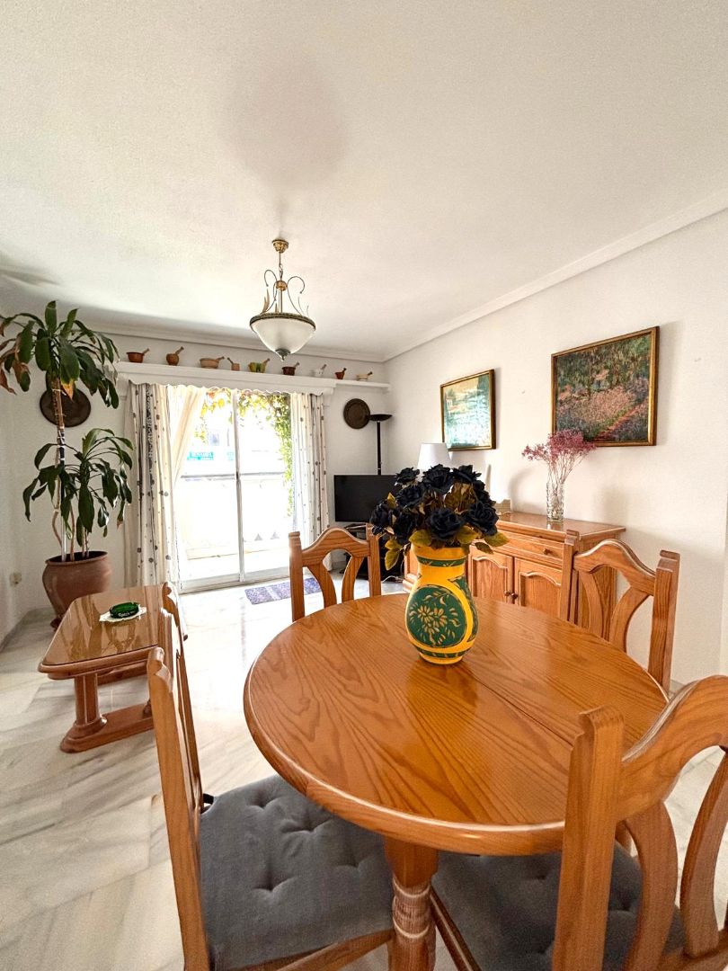 Dining room of Flat for sale in Benalmádena  with Terrace, Furnished and Oven