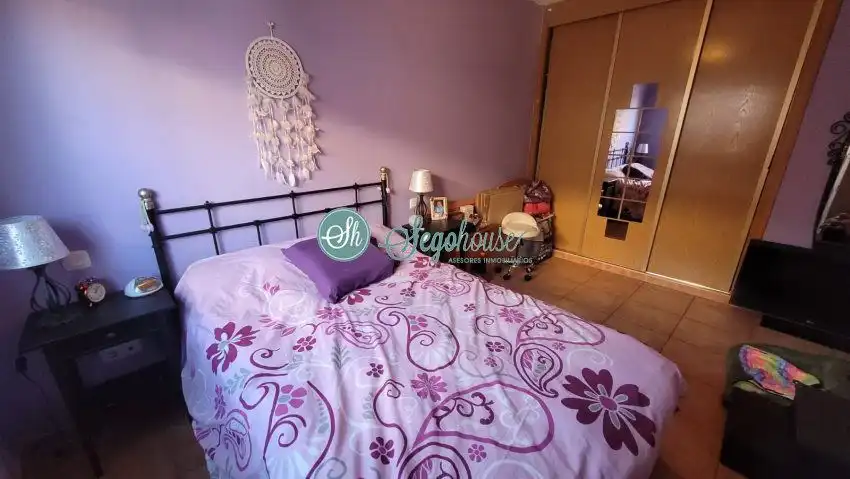 Habitación de Piso en venta en Hontanares de Eresma con Calefacción y Balcón