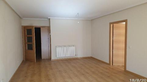 Foto 5 de Apartamento en venta en Béjar, Salamanca