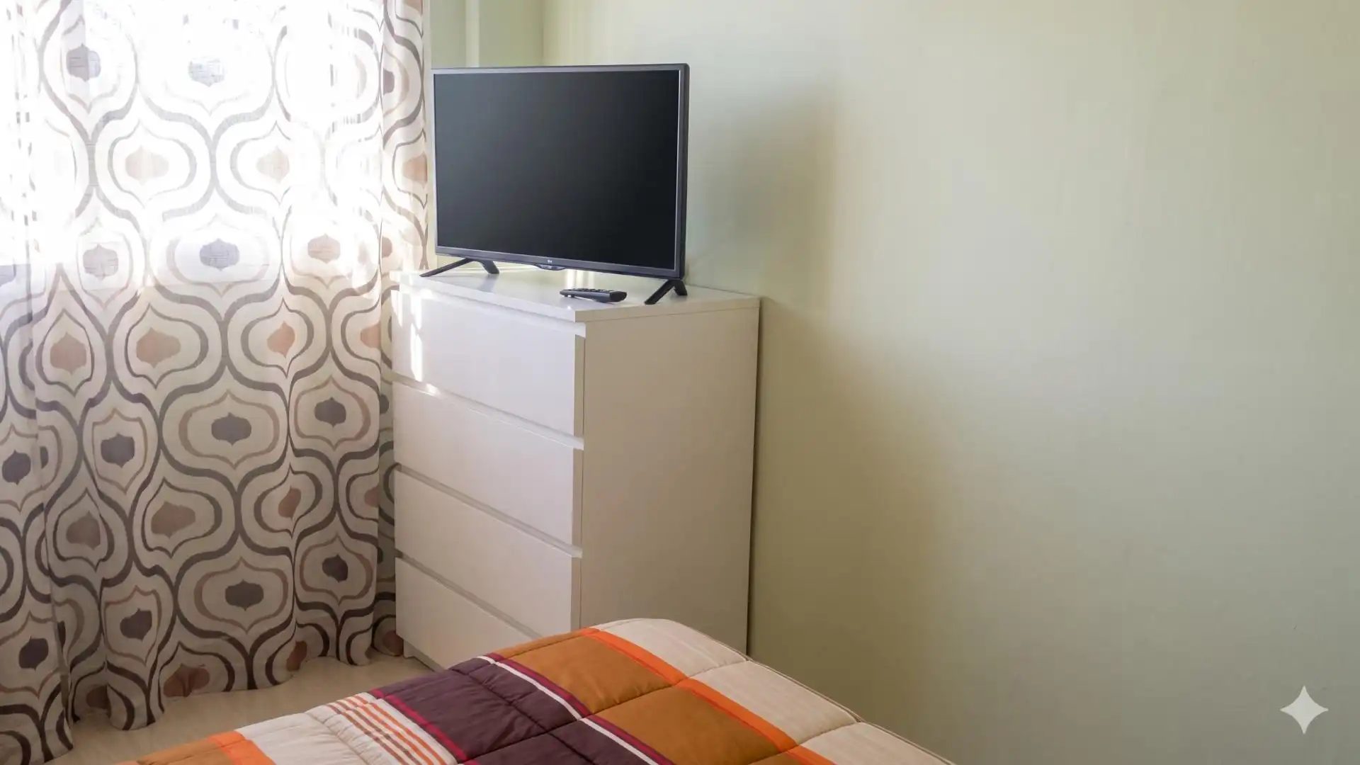 Schlafzimmer von Wohnung zum Verkauf in Almería mit Klimaanlage und Möbliert
