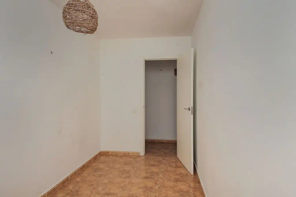 Habitación de Piso en venta en Vila-seca con Trastero y Alarma