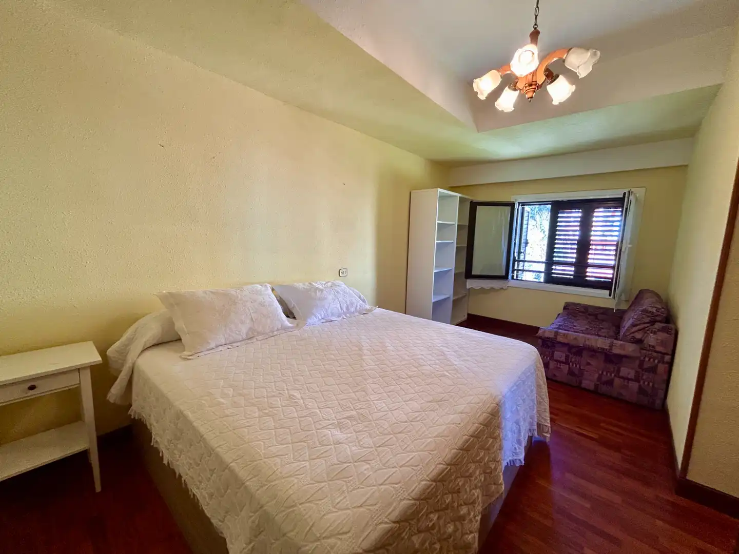 Habitación de Apartamento en venta en Zarautz con Terraza, Amueblado y Horno