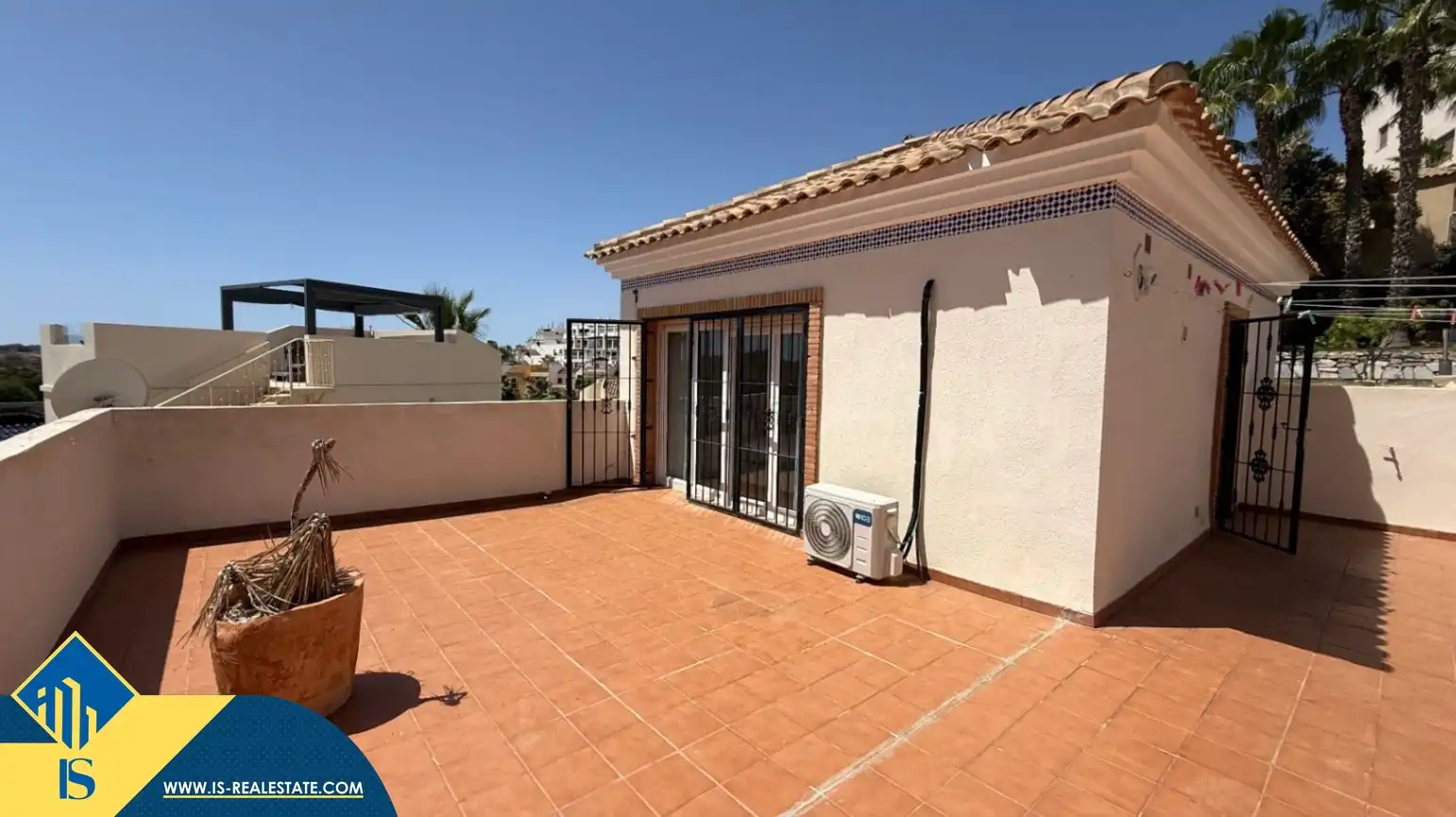 Terrassa de Casa o xalet en venda en Orihuela amb Jardí privat, Terrassa i Moblat