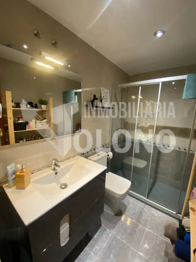 Baño de Piso en venta en Labastida / Bastida con Calefacción y Amueblado