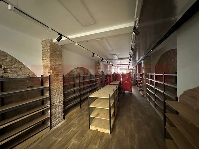 Local comercial en Alquiler en N/A en Sarrià
