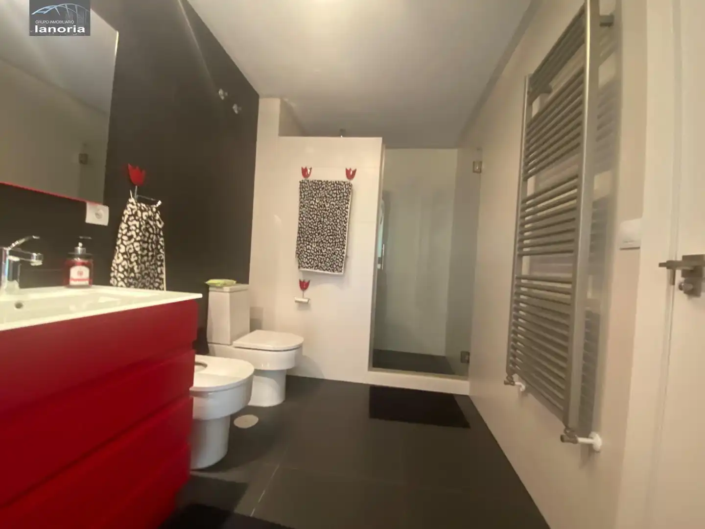 Baño de Piso en venta en Albacete con Aire acondicionado, Calefacción y Amueblado