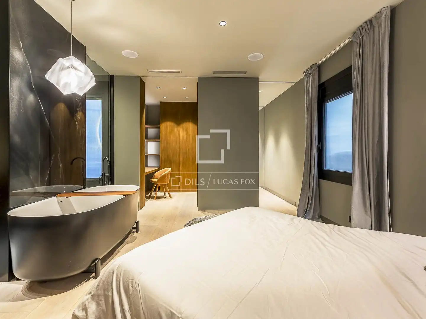 Bedroom of Flat for rent in Eixample