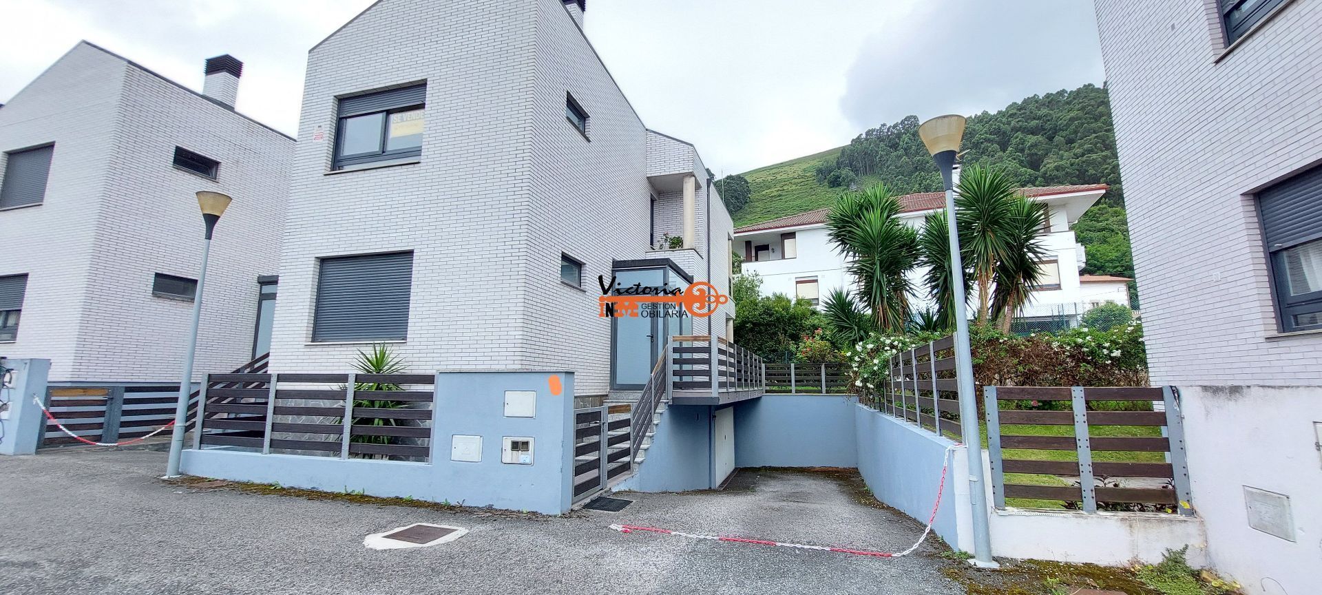 Exterior view of House or chalet for sale in Castro-Urdiales  with Heating, Private garden and Storage room