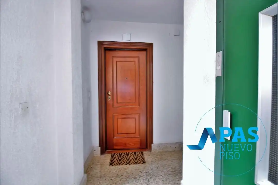 Piso en venta en Santander con Calefacción