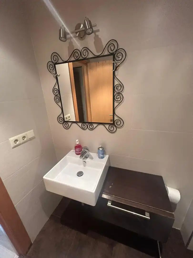 Bathroom of Flat for rent in Camargo  with Heating