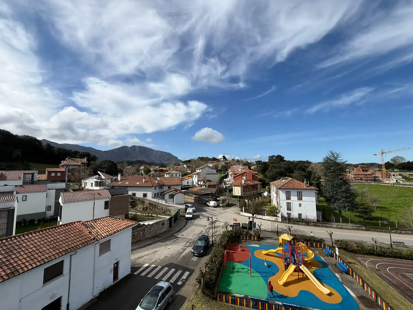 Vista exterior de Ático en venta en Llanes con Calefacción, Terraza y Trastero