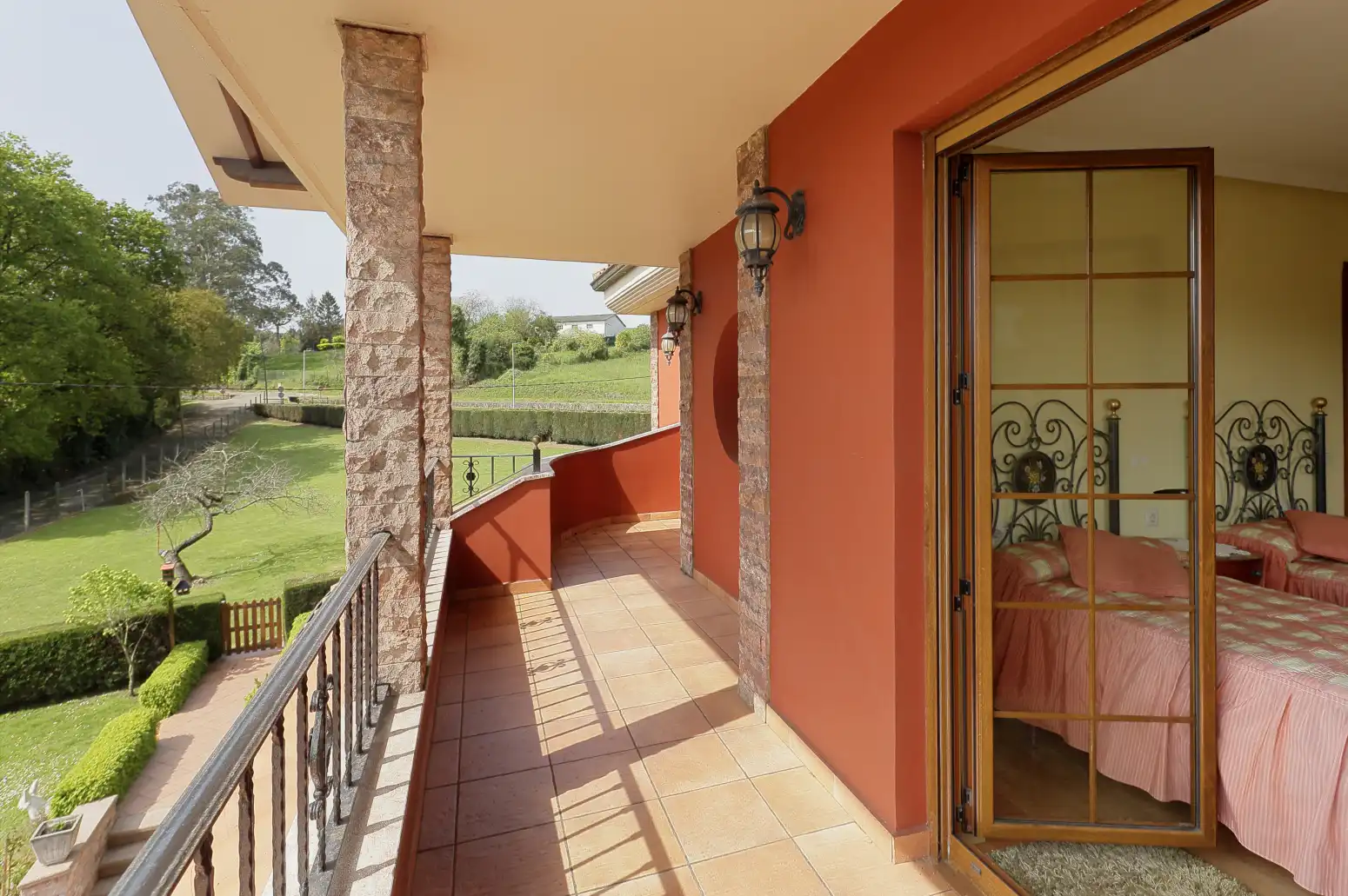 Terraza de Casa o chalet en venta en Gijón  con Calefacción, Parquet y Terraza