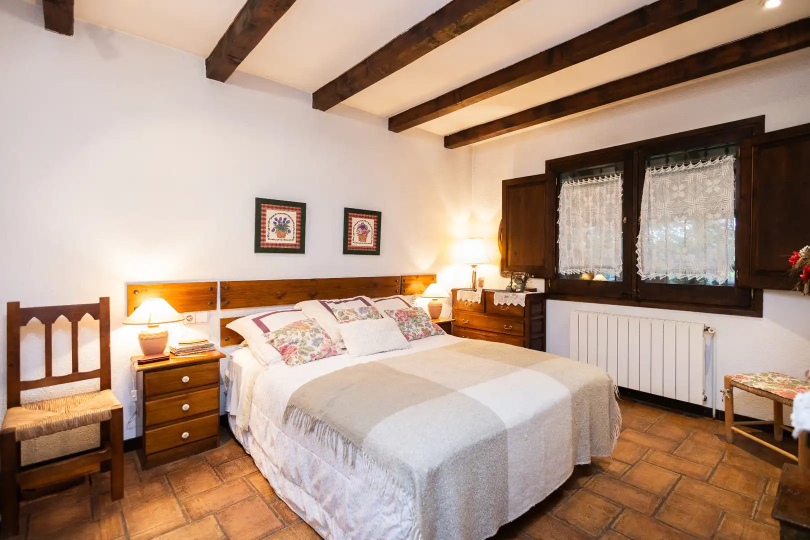 Habitación de Finca rústica en venta en L'Esquirol con Calefacción, Jardín privado y Terraza