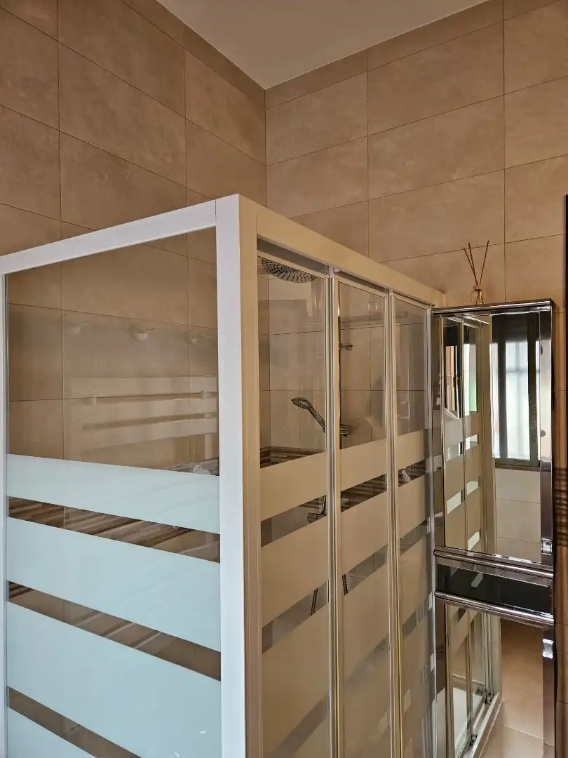 Bathroom of Detached homes for sale in Triana