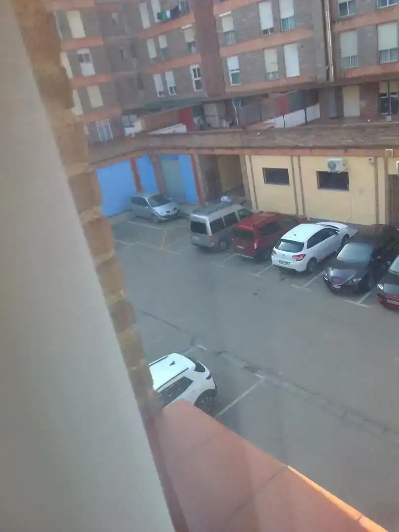 Parkplatz von Wohnung zur Miete in Calatayud mit Schwimmbad und Balkon