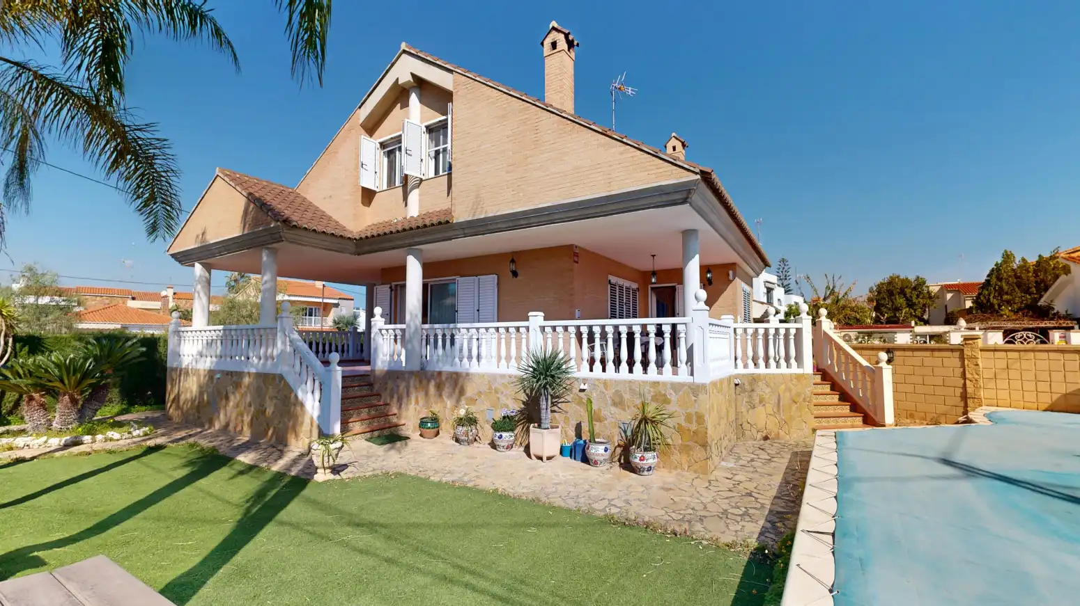 Jardín de Casa o chalet en venta en Sagunto / Sagunt con Jardín privado, Terraza y Piscina