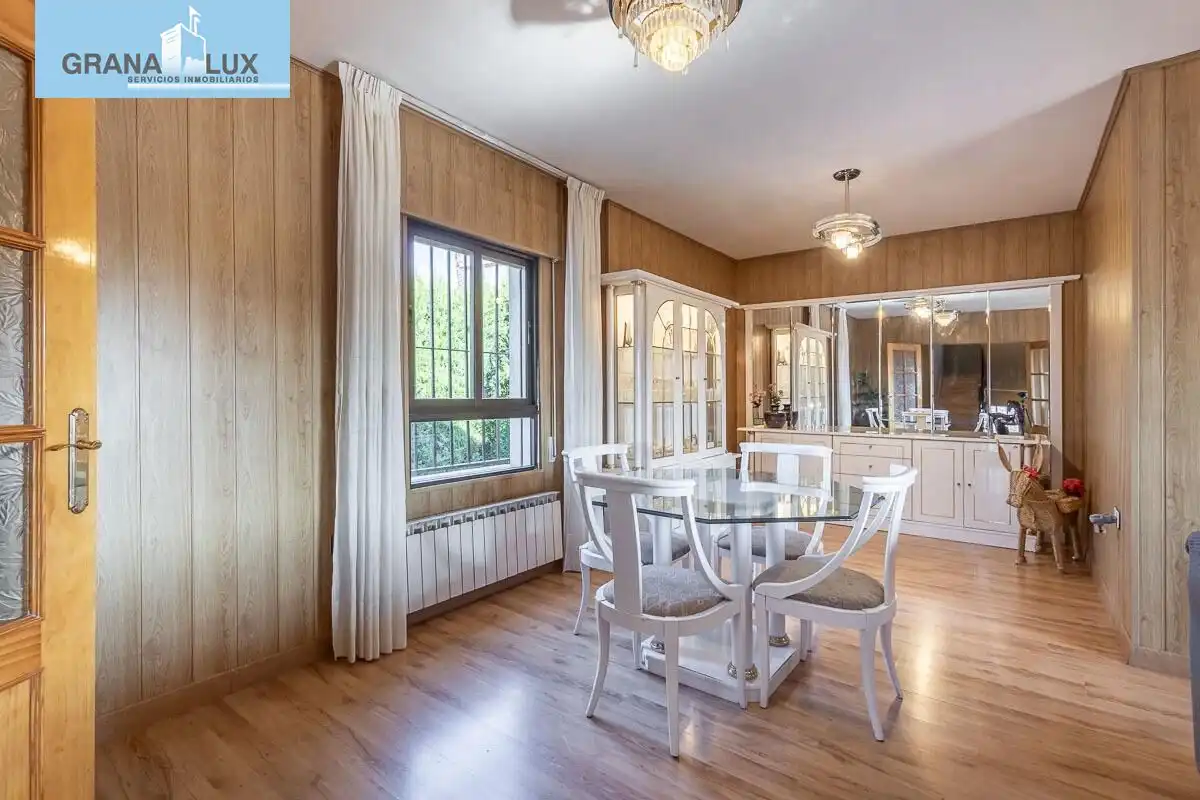 Chalet en venta en CALLE LIRIO, imagen 11