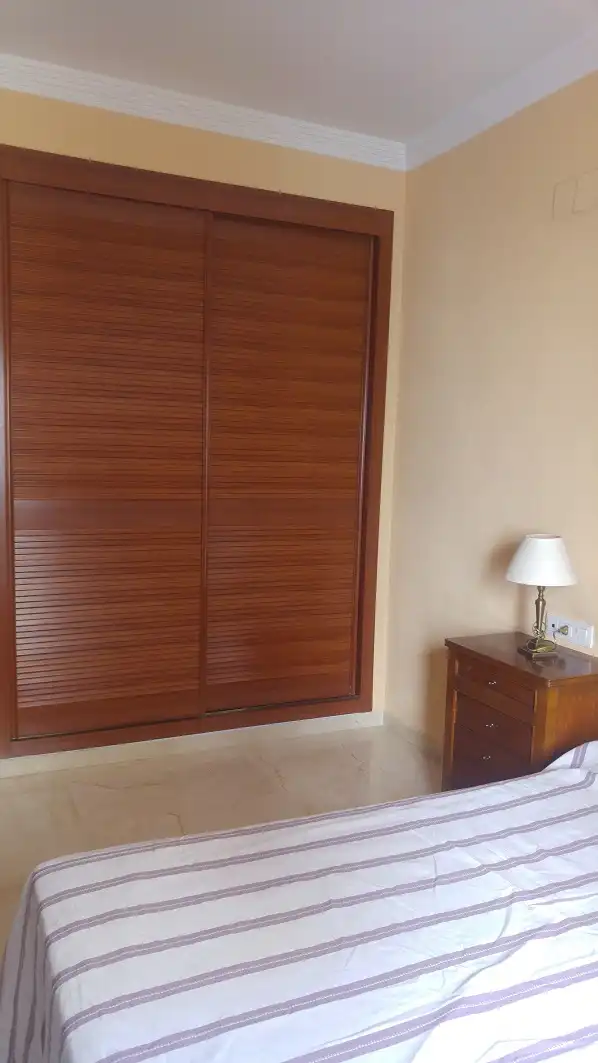 Apartamento con ascensor en alquiler en Alameda de Colón, imagen 10