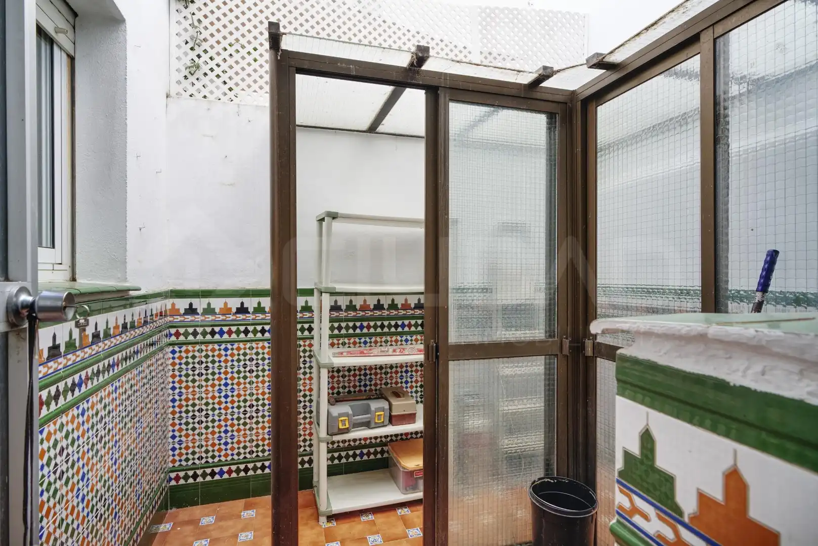 Garden of Detached homes for sale in Tomares  with Storage room