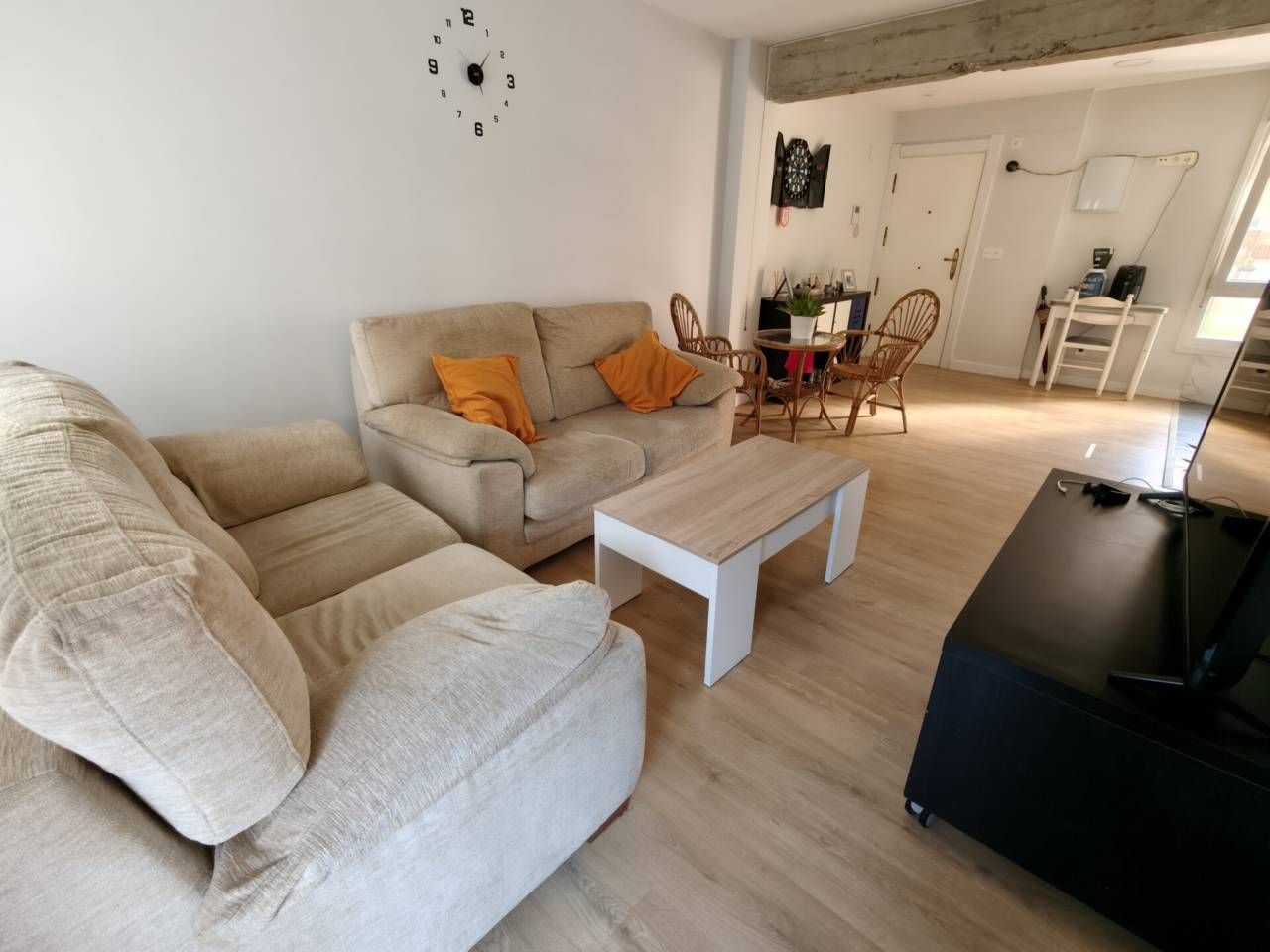 Living room of Flat for sale in Barakaldo   with Furnished and Balcony