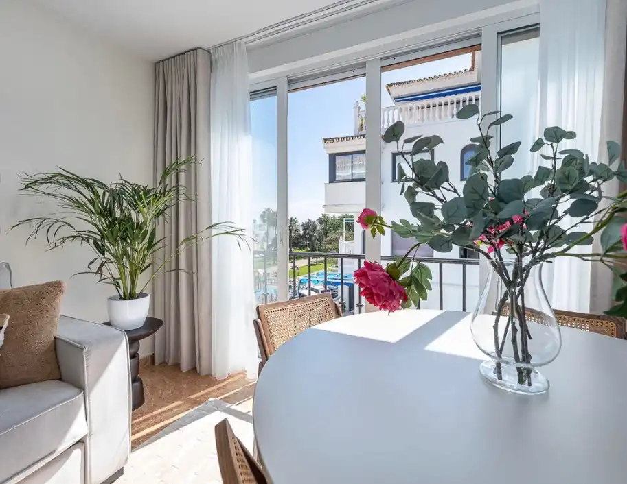 Flat with lift for sale in Puerto de la Duquesa, imagen 2