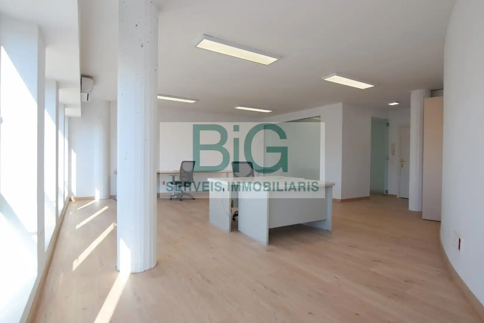 Office space with lift to rent in Carrer RAMBLA LA, imagen 7