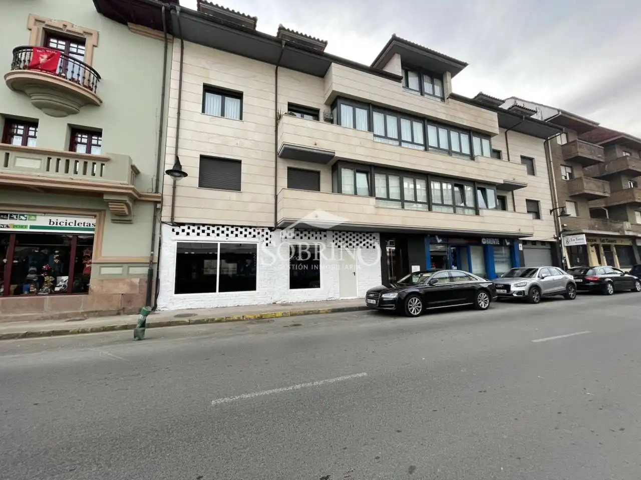 Business premises to rent in Avenida De La Paz 1, imagen 19