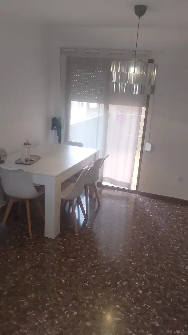 Appartamento con ascensore in vendita a Rocafort, imagen 2