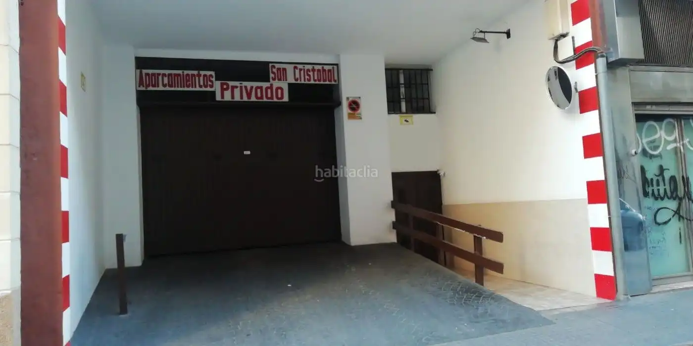 Parcheggio in affitto a Calle Trinidad Grund 27
