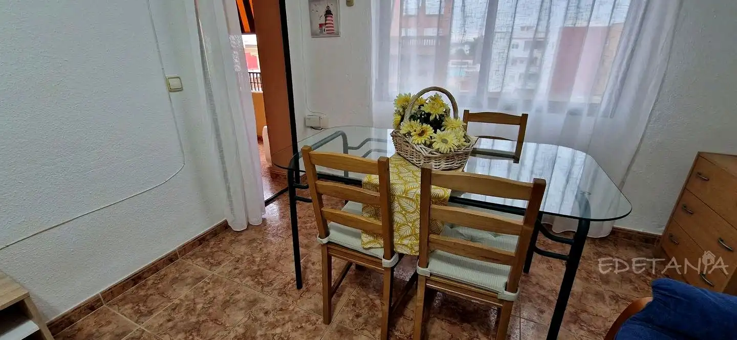 Habitación en Avenida del Seminario, Moncada
