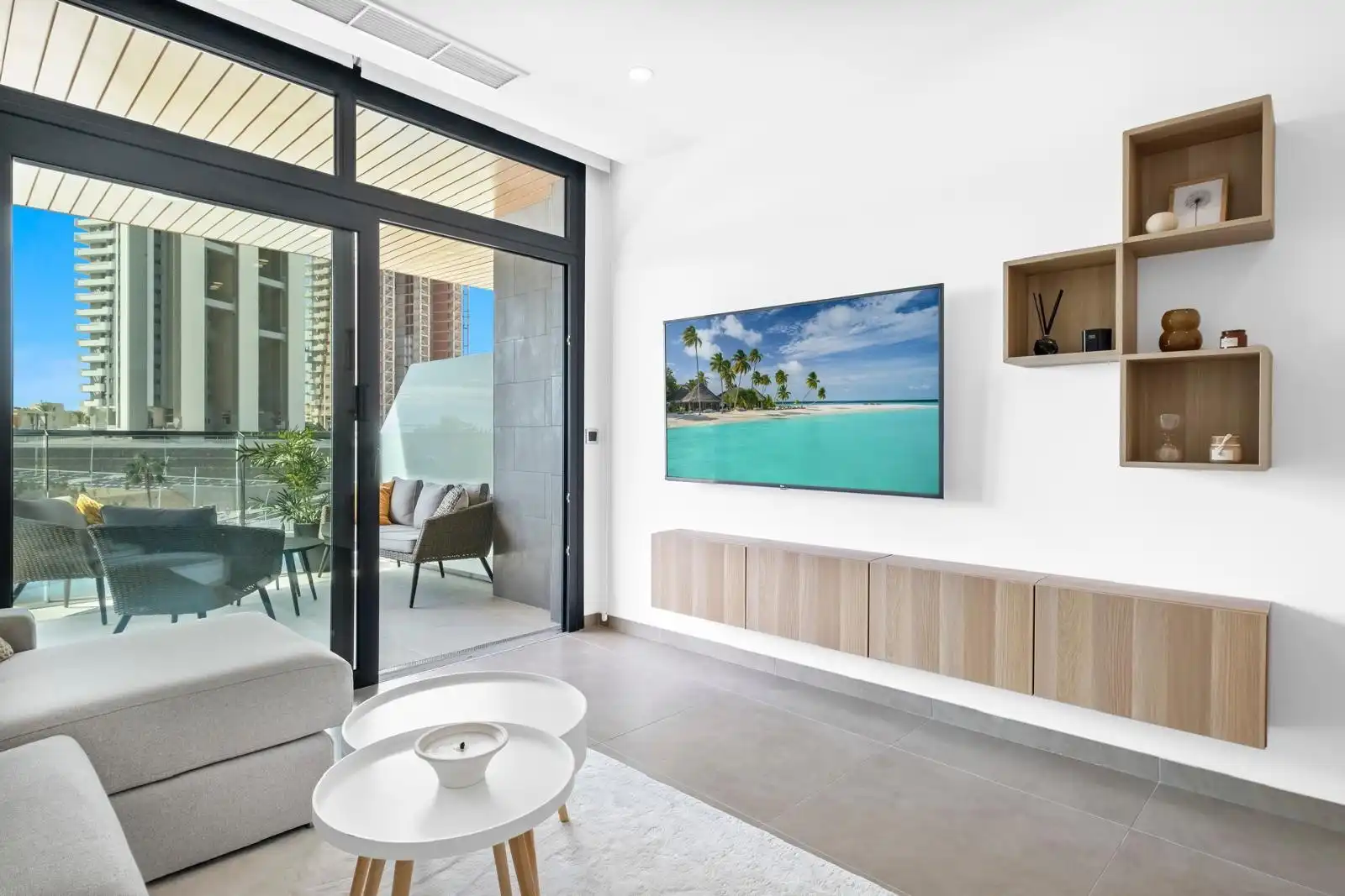 Apartamento con piscina en venta en Playa de Poniente, imagen 4