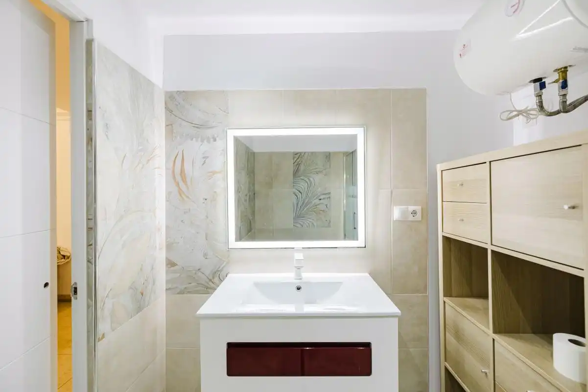 Baño de Planta baja en venta en Benalmádena con Calefacción y Piscina