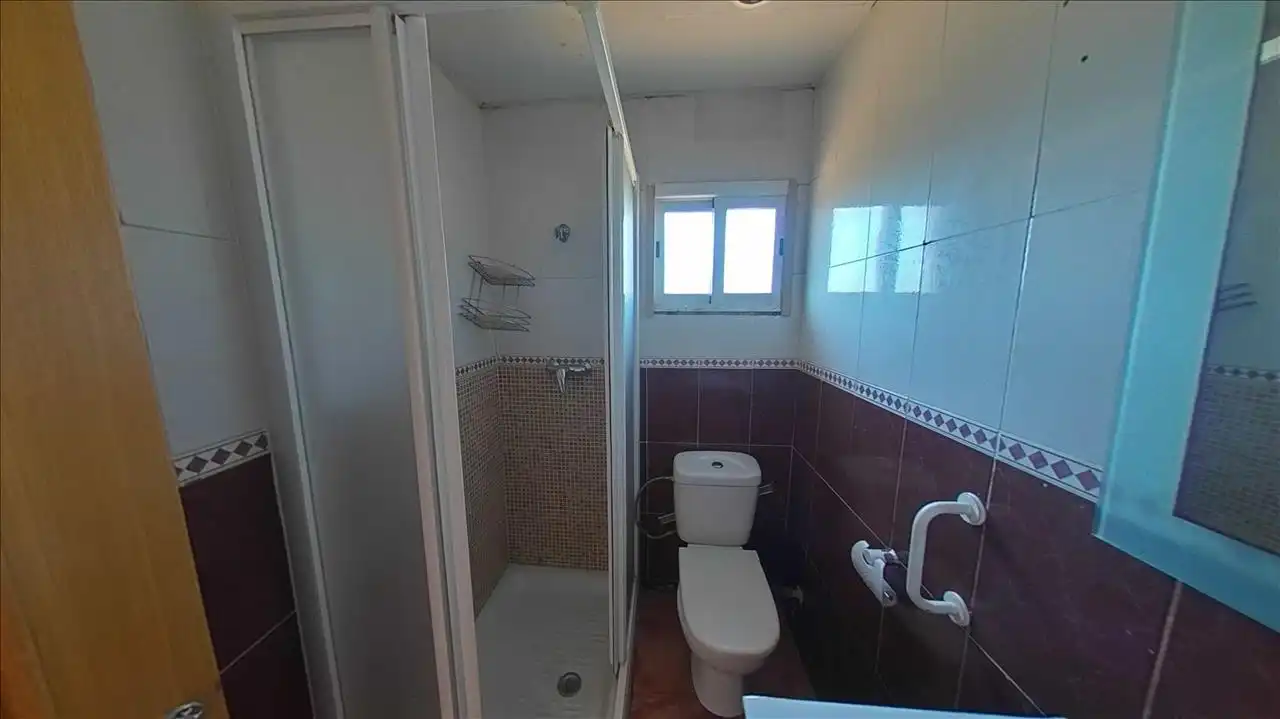 Bany de Casa o xalet en venda en Barcelona amb Calefacció, Parquet i Terrassa