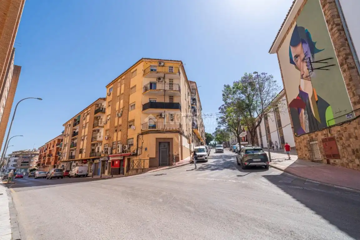 Exterior view of Flat for sale in Linares