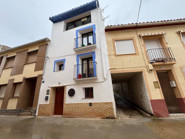 Casa-chalet en Venta en Calle Real, 70 en Terrer