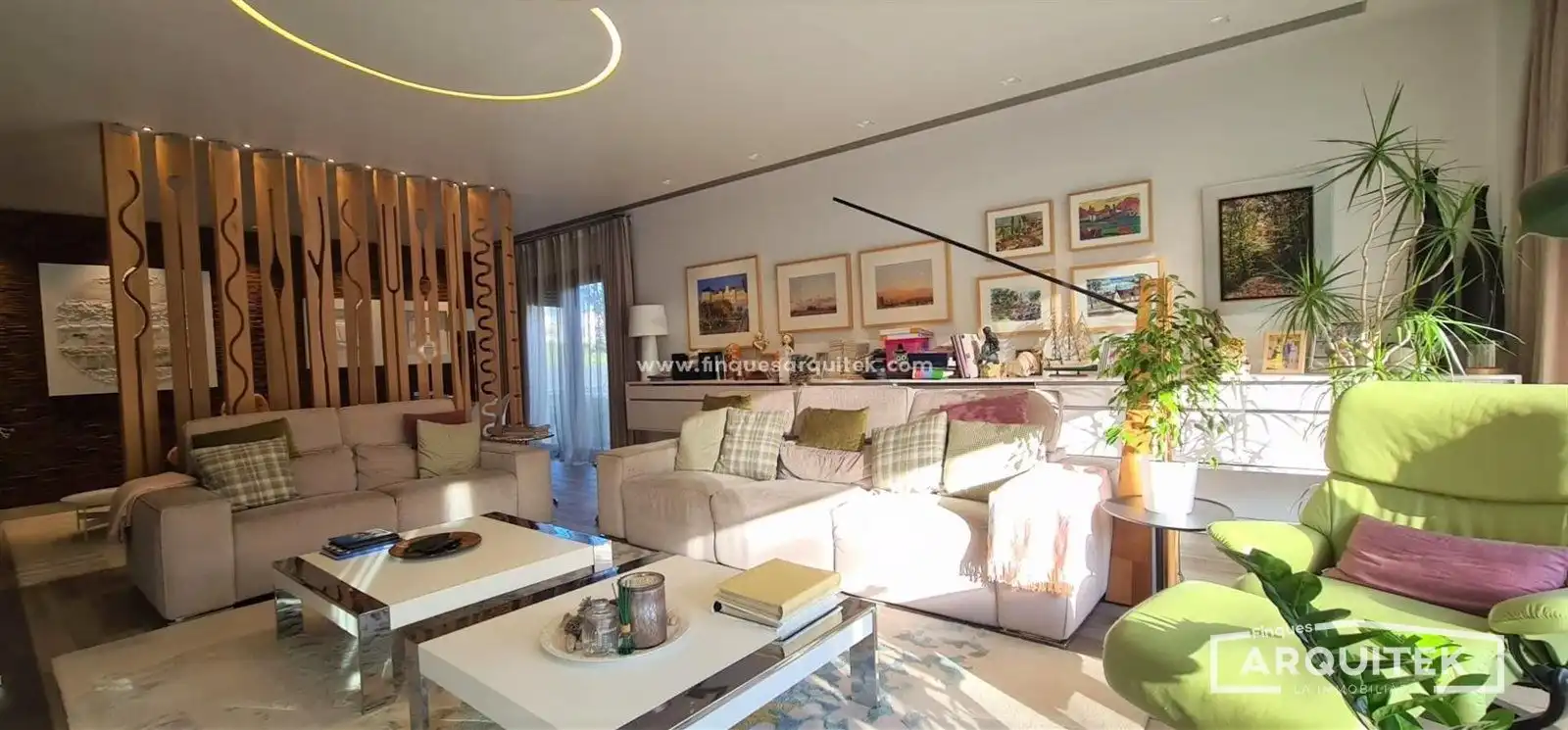 Sala d'estar de Casa o xalet en venda en Lleida amb Aire condicionat, Calefacció i Terrassa
