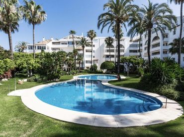 Apartament amb piscina en venda a Benamara - Atalaya