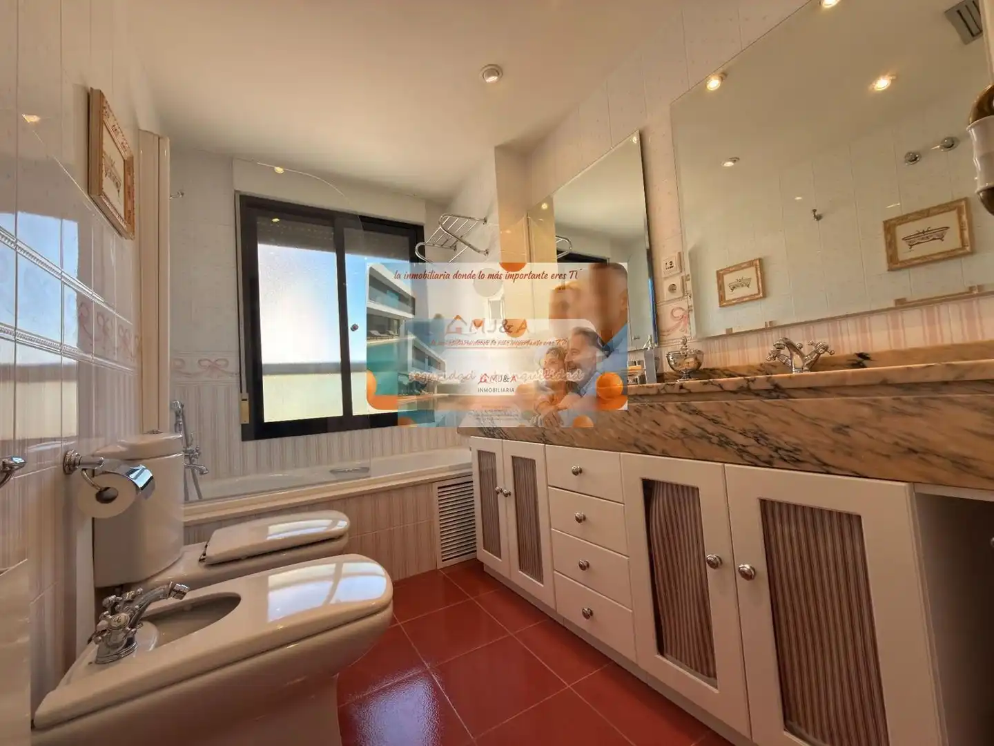 Baño de Dúplex en venta en Castellón de la Plana / Castelló de la Plana con Calefacción, Parquet y Terraza
