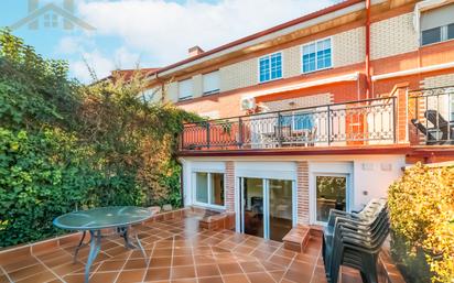 Terrace of Single-family semi-detached for sale in Tres Cantos  with Air Conditioner, Heating and Private garden