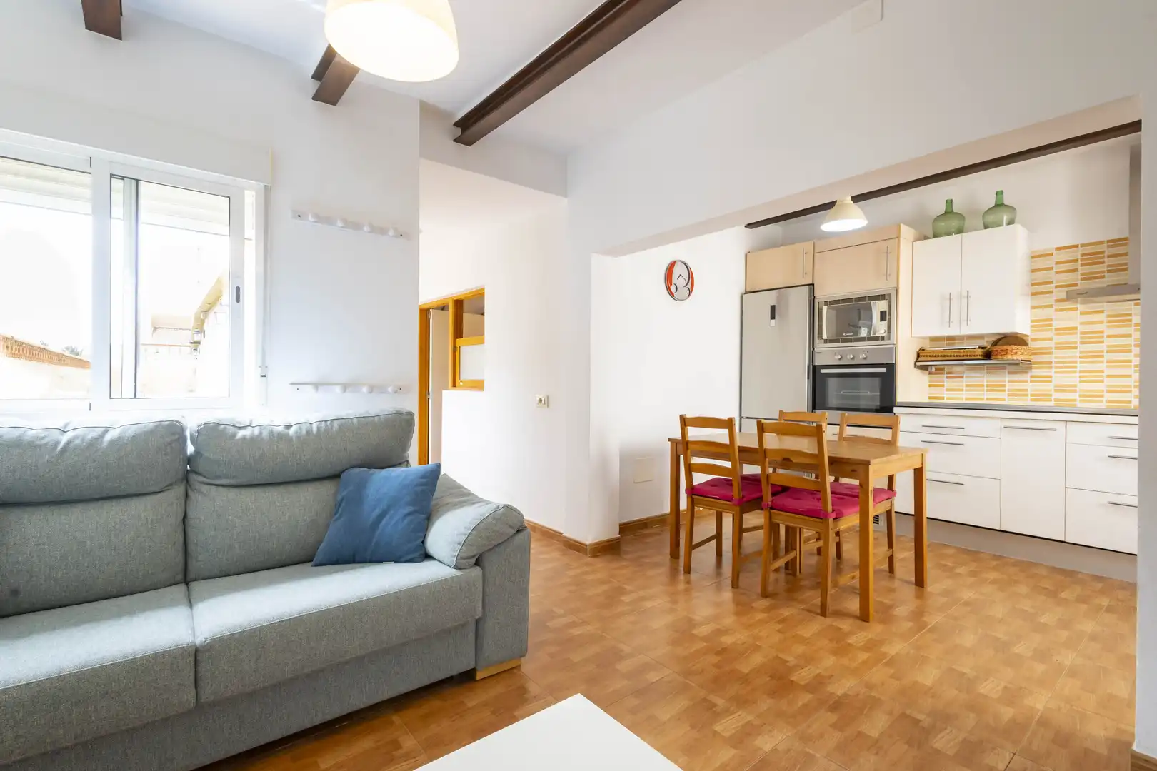 Sala d'estar de Casa o xalet en venda en San Cristóbal de la Laguna amb Terrassa, Traster i Moblat