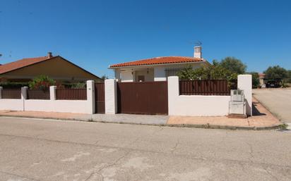 Exterior view of House or chalet for sale in Torremocha de Jarama