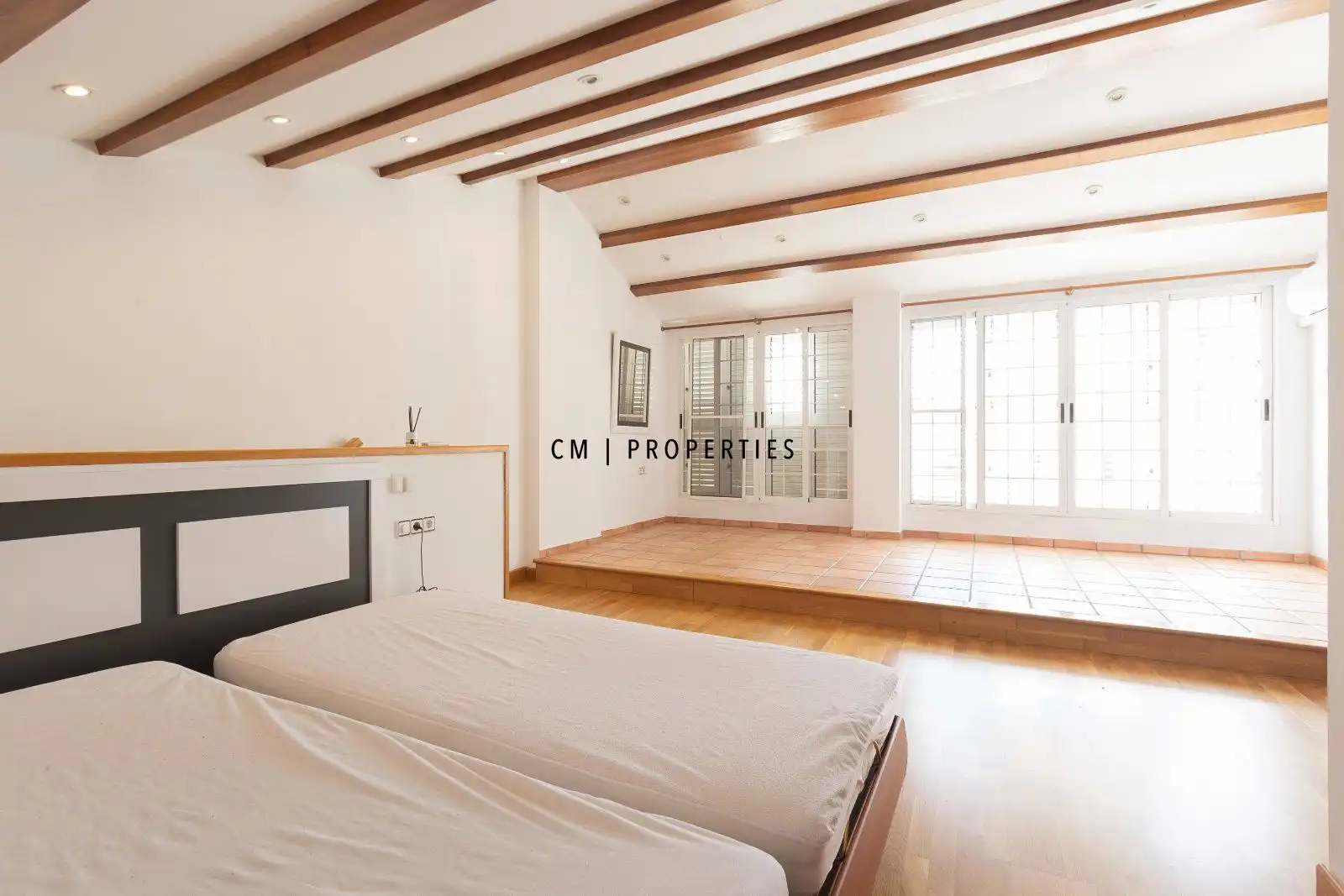 Schlafzimmer von Haus oder Chalet zur Miete in Manises mit Klimaanlage, Terrasse und Möbliert