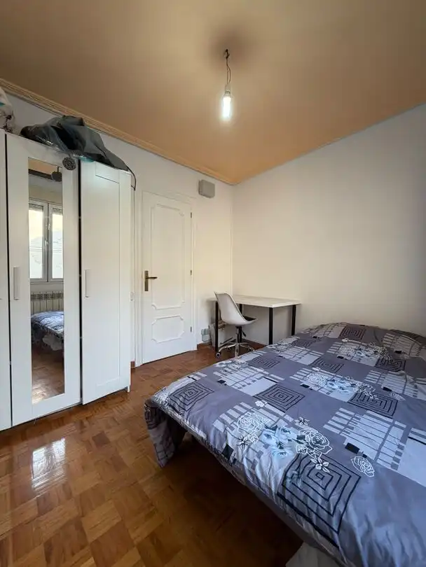 Habitación de Piso en venta en Langreo con Calefacción
