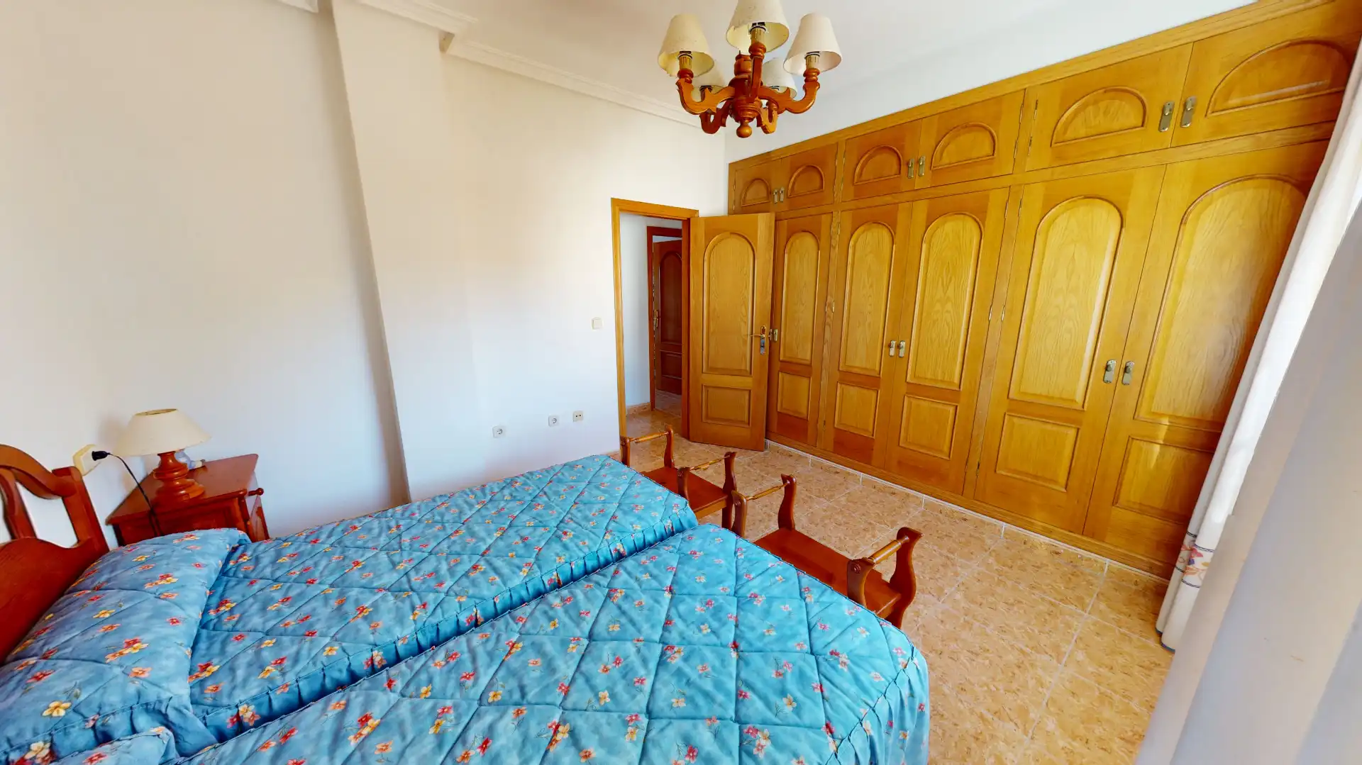 Dormitori de Casa o xalet en venda en El Campello amb Aire condicionat, Calefacció i Jardí privat