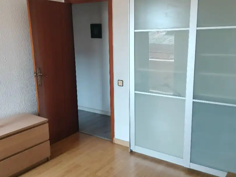 Flat with lift for sale in Carrer de Dolores Ibarruri 35, imagen 4
