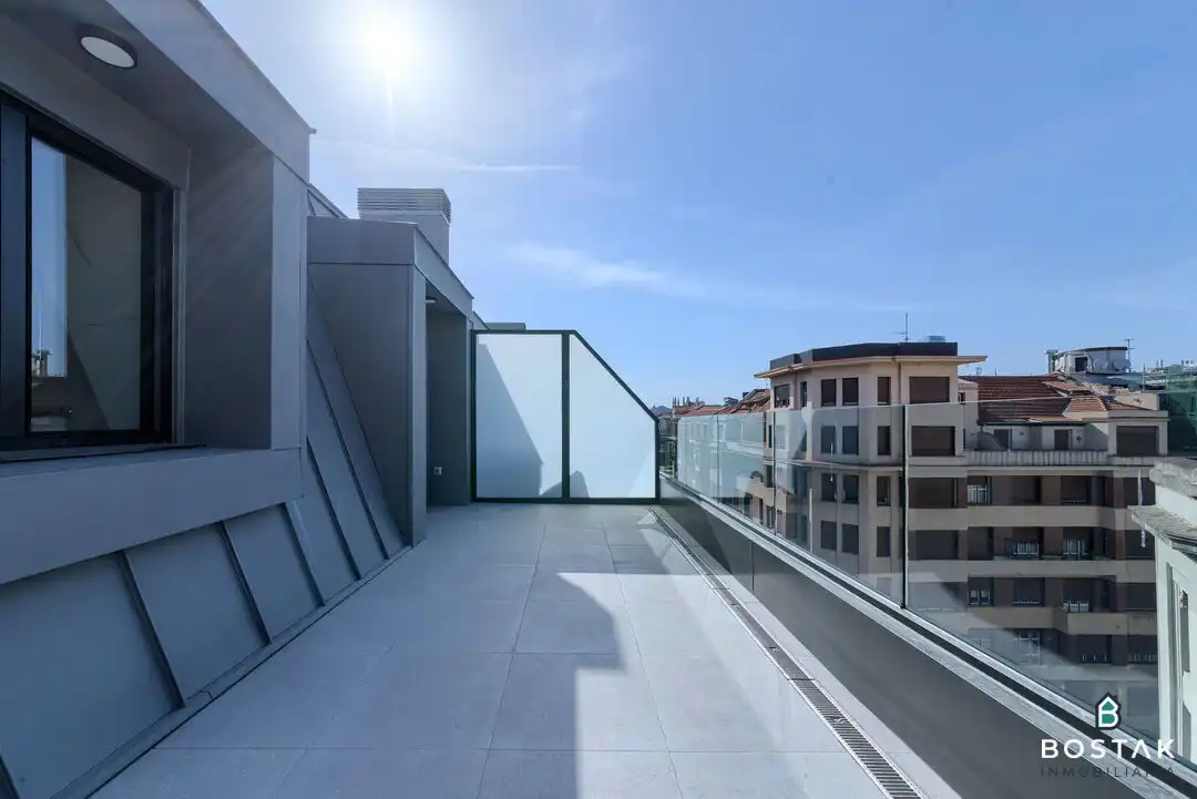 Terraza de Piso de alquiler en Bilbao  con Calefacción y Terraza